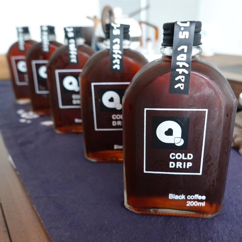 Popular 100ml Juice Bottle Milk Tea Cold Brew Coffee Alcoholic Beverage Bottle