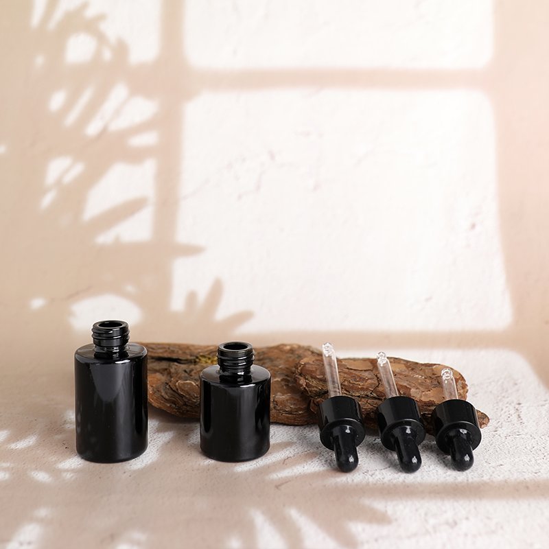 Factory custom 40ml 30ml 20ml dropper glass bottle black oil bottle skincare packaging bottle