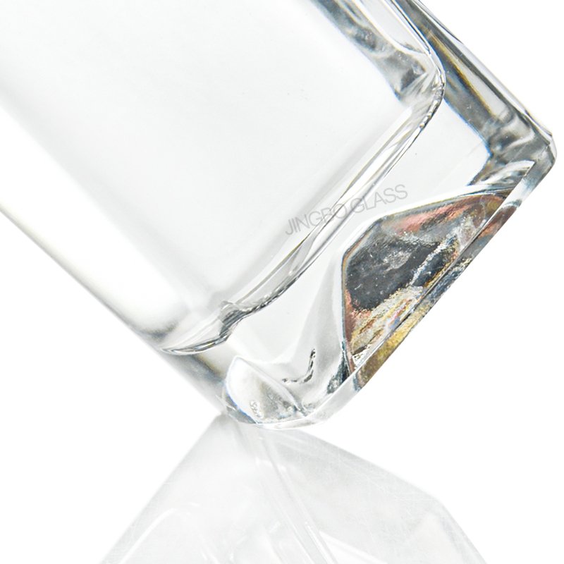 100Ml 500Ml 750Ml Super Flint Cork Top With Flat Shoulder Glass Bottles For Whiskey Gin Vodka Rum Liquor