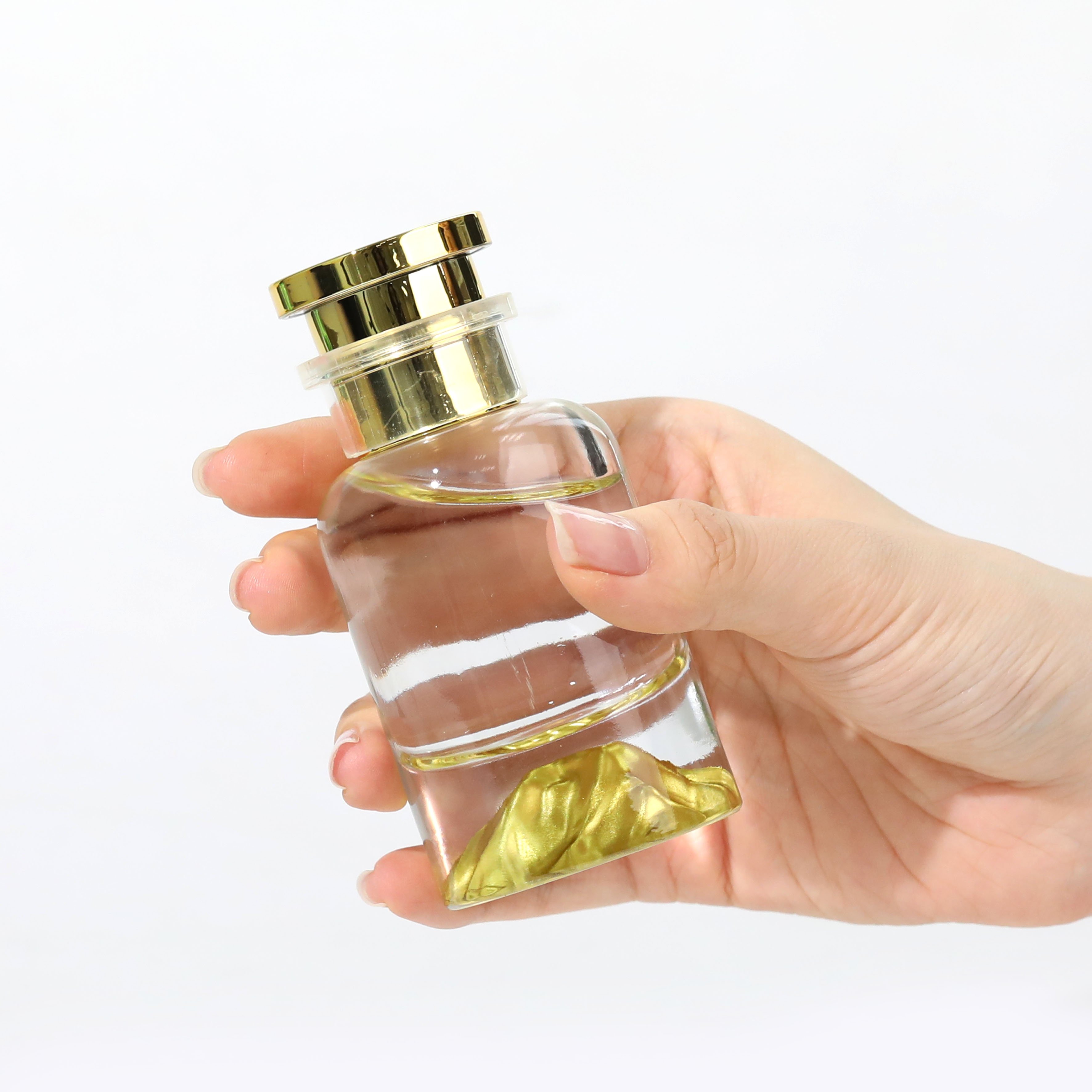 Wholesale 30Ml 50Ml 100Ml Round Perfume Bottle Cosmetic Empty Round Perfume Bottle With Sprayer ,Round Glass Perfume Bottle