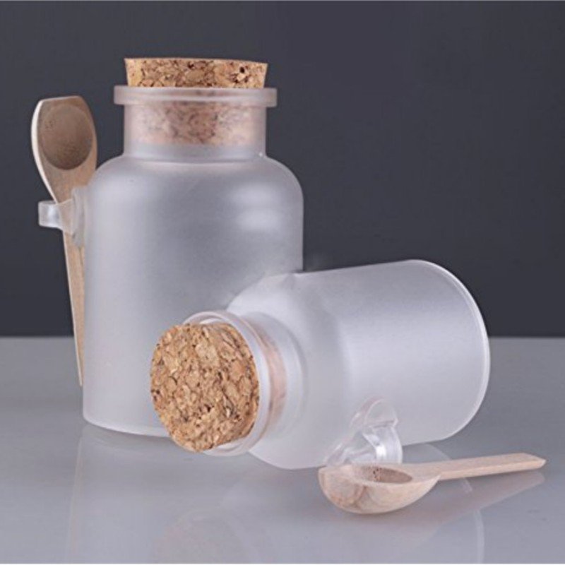 4.5oz 200ml Frosted Empty Round Salt Sauce Sugar Jars Spice Glass Bottle With Wooden Cork and Spoon for Kitchen Storage
