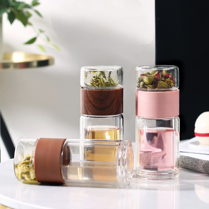 Low MOQ Newly Design Double Wall Tea Water Separation Glass Bottle With Tea Infuser Filter