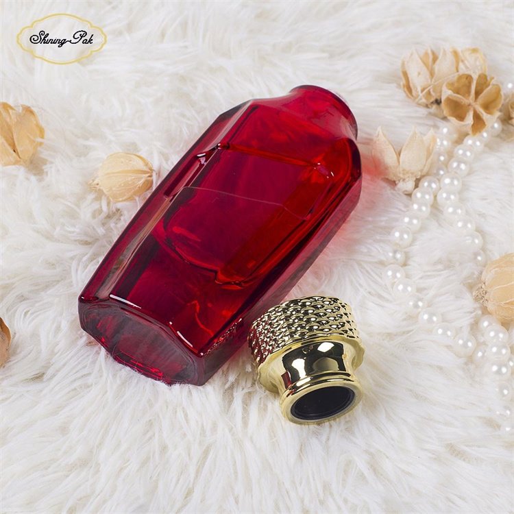New Arrivals High Quality Luxury Refillable Empty Glass 70mI Perfume Bottles