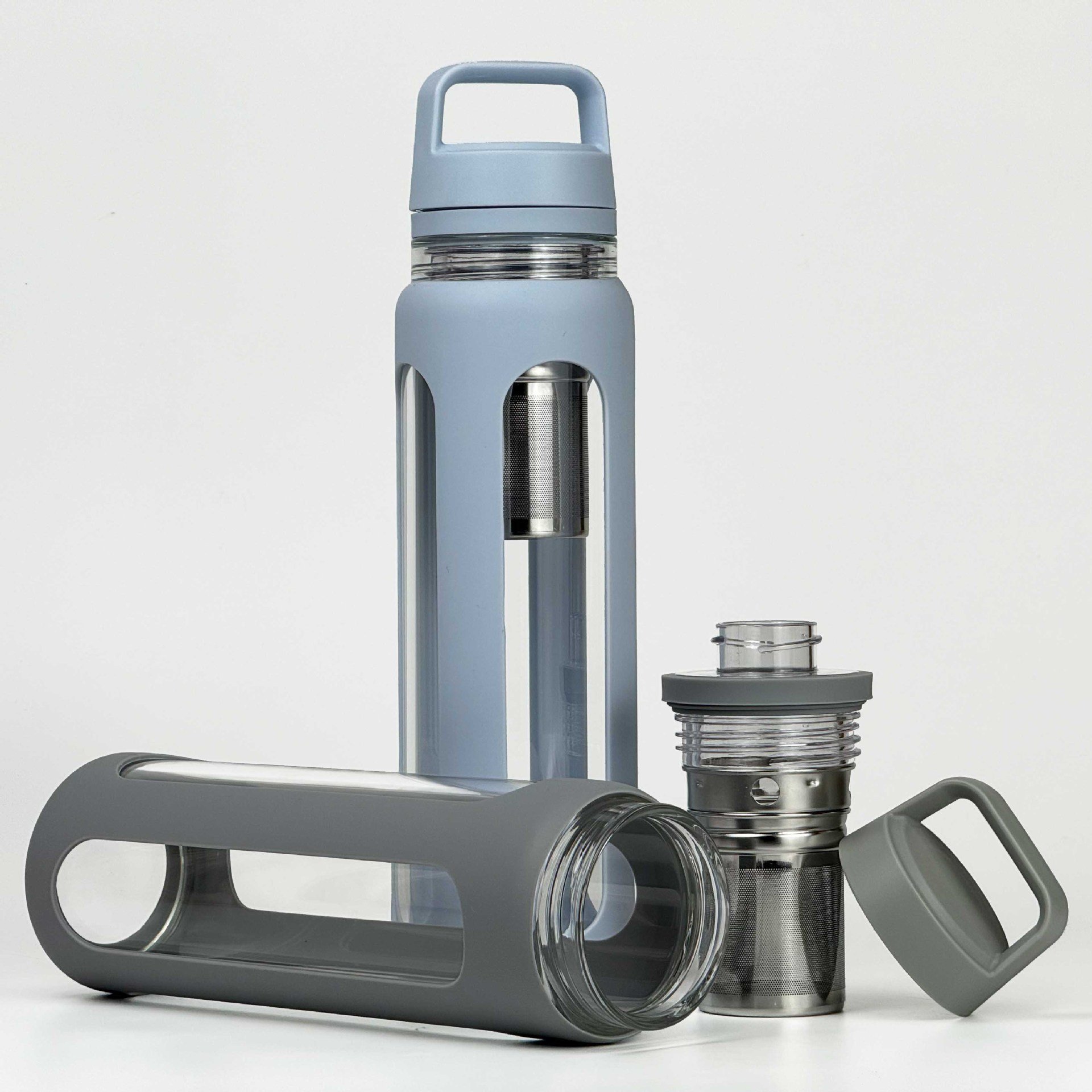 BPA free high bright unbreakable borosilicate glass tea fruit infuser glass water bottles with bamboo lids and handle lid