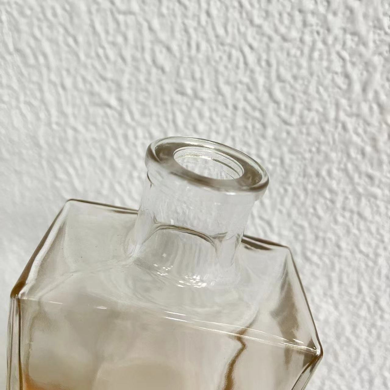 150ml 300ml spirits liquor alcoholic beverage wine glass bottle