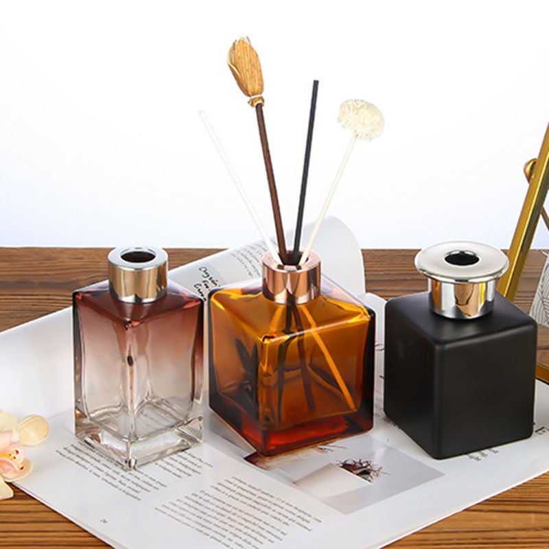 Wholesale Popular 200ml Decoration Custom Clear Empty Square Diffuser Glass Bottle