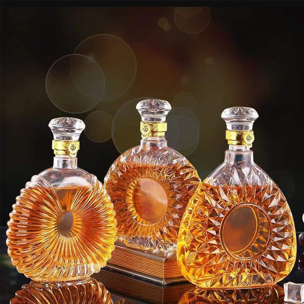 Luxury Transparent Gin Vodka glass bottles 500ml 750ml Whisky Brandy Vodka glass Wine bottle