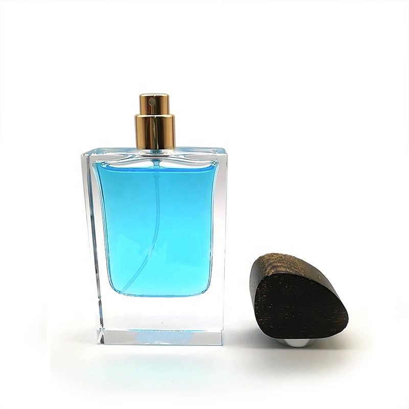 High-end Recyclable Empty Fancy Square Shape Transparent Glass Perfume Bottle with Gold Spray Pump 50ml