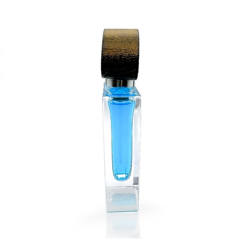 High-end Recyclable Empty Fancy Square Shape Transparent Glass Perfume Bottle with Gold Spray Pump 50ml