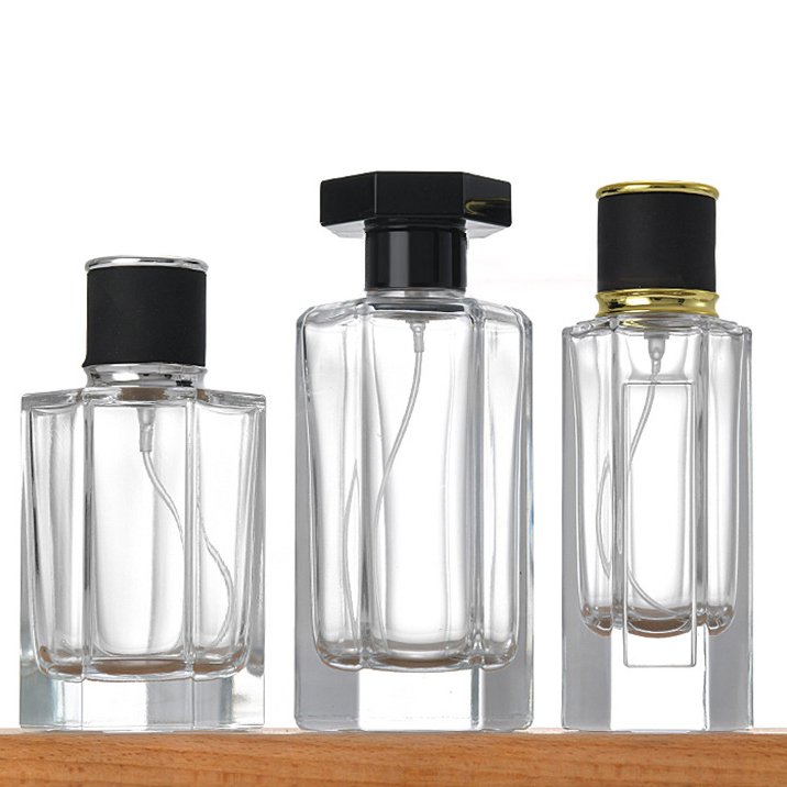 wholesale luxury 30ml 50ml 60ml square round spray cap empty refill glass bottle perfume bottle Can be customized packaging