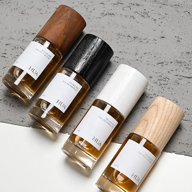 Luxury Cologne Bottle With Wooden Cap Round Spray Perfume Glass Bottle 30ml 50ml 100ml Botol Parfum