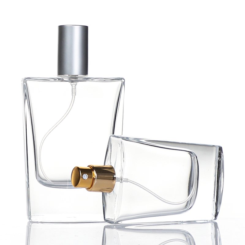 Wholesale Square Glass Perfume Scent Bottle 50ml Perfume Glass Bottle with Gold Silver Sprayer Pump