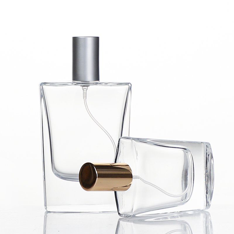 Wholesale Square Glass Perfume Scent Bottle 50ml Perfume Glass Bottle with Gold Silver Sprayer Pump