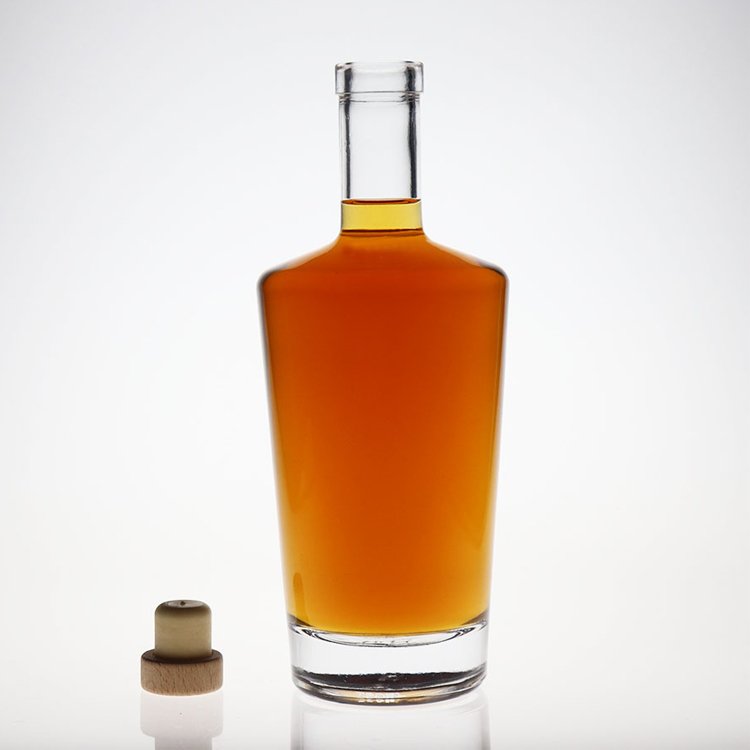 Premium customized 1000ml, 750ml, 700ml, 500ml, 375ml, 250ml, 200ml glass bottle with Cork/ liquor fancy vodka glass bottle