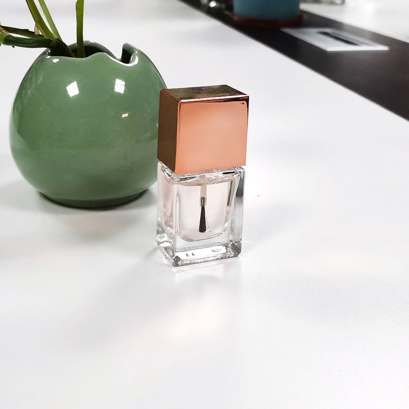 Factory Price clear square nail oil bottle empty nail polish glass bottle with brush gold cap