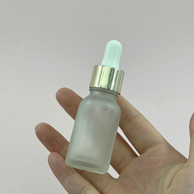 High quality 15ml frosted clear aluminium dropper oil glass bottle pipette cosmetic packaging glass essential oil bottle