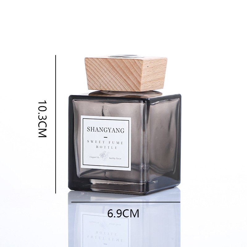 Reusable Factory Hot selling Empty Glass Bottles Square Reed Diffuser Glass Bottles