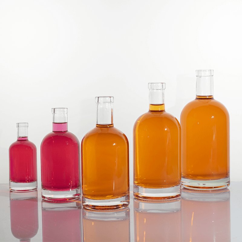 Round Embossed Logo Extra Flint Whiskey Brandy Whisky Rum Spirits 500ml 750ml Glass Bottle With Bottle Finish