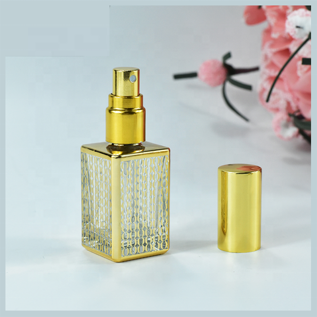 Mini Thin Glass Bottle Perfume 5ml 10ml 15ml 20ml Perfume Bottle With Flower Cap