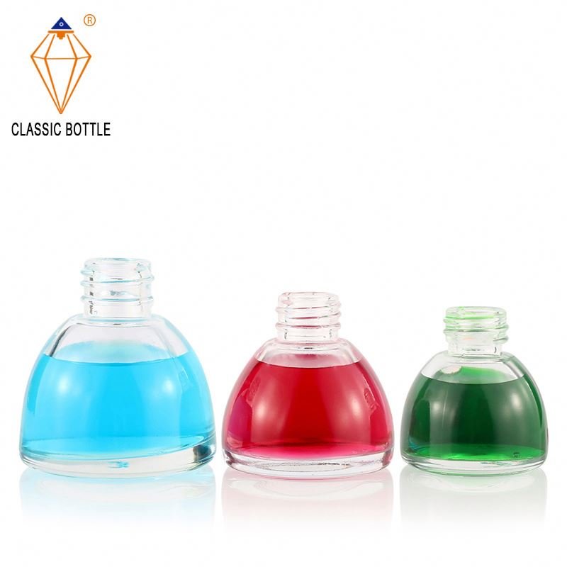 Exquisite appearance thick bottom semicircle 15ml 20ml 30ml white dropper essence glass bottle