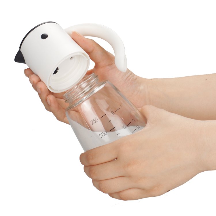 BBQ Essential Kitchenware 300ml PP Top Gravity Cooking Oil Bottle Olive Oil Dispenser Oil vinegar bottle With Glass Jar