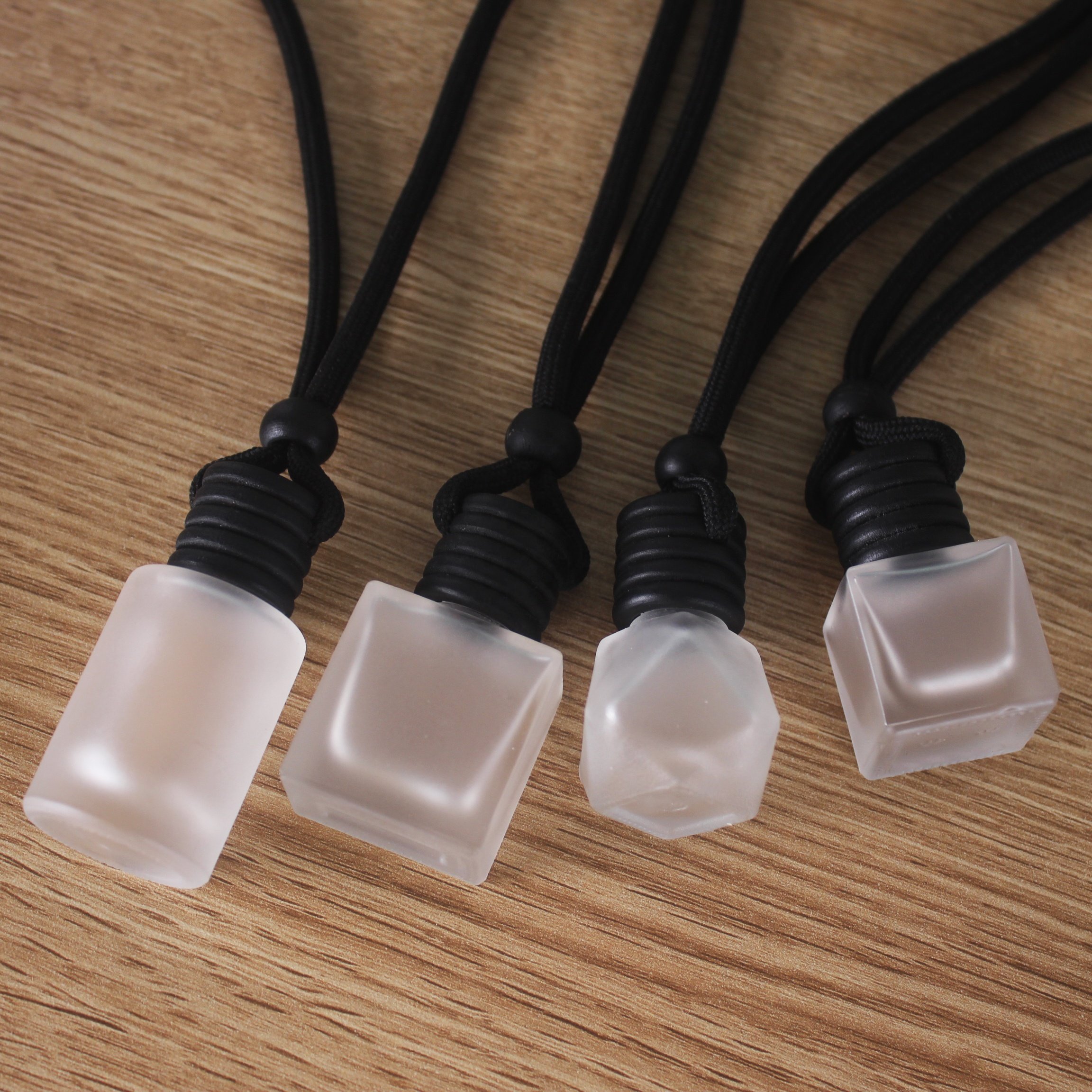8ml 10ml 12ml Square Car Air Freshener Perfume With Black Wooden Cap Car Reed Diffuser Matte White Empty Glass Frosted Bottles