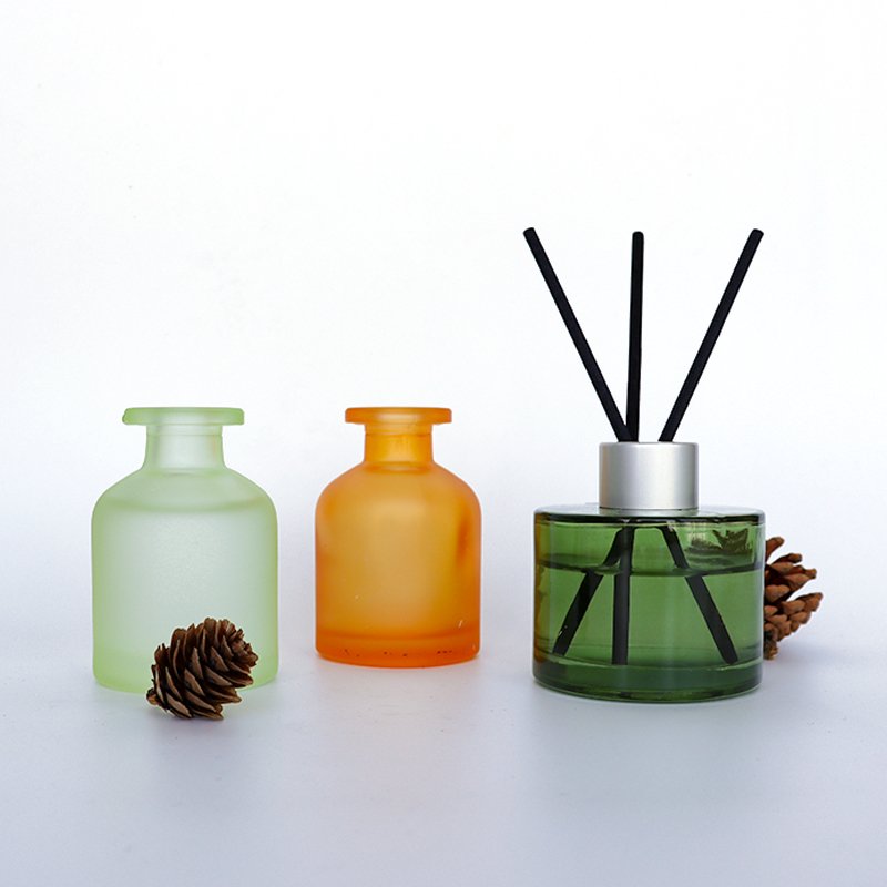 Factory Hot Seller Home 100ml 150ml 200ml Cosmetic Packaging Reed Diffuser Bottle Air Freshener glass Bottle Diffuser bottle