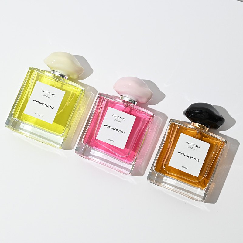 Unique Cloudy Shape Shape 100ml Glass Perfume Bottle Hot Sales Cologne Glass Bottles 100ml