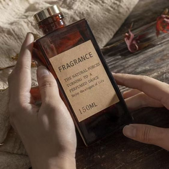 INS 150ml designer fragrance fire-free room custom customizable brown glass bottle diffuser with aromatherapy diffuser sticks
