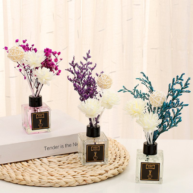 Customized Luxury Essential Oil Fruit Scent Fragrance Square Glass Bottle Reed Diffuser