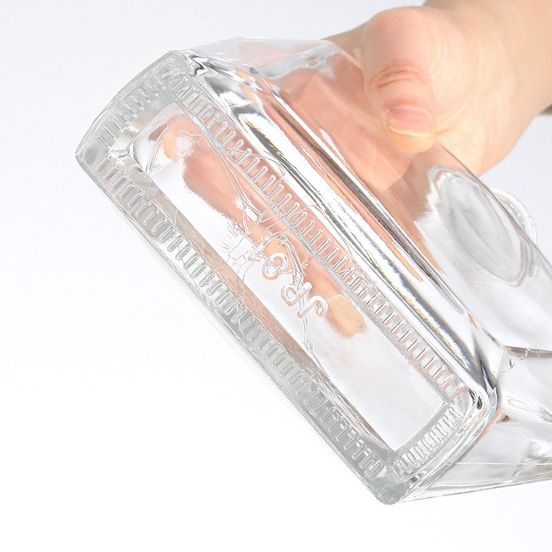 2025 New Design Vodka 700ml 750ml 1000ml Customized Empty Glass Bottle For Sale