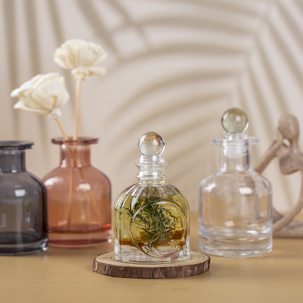 50ml 100ml 150ml 200ml Diffuser Bottle matte gloss Black Luxury Empty Glass Reed Diffuser Bottle with Stick and Box