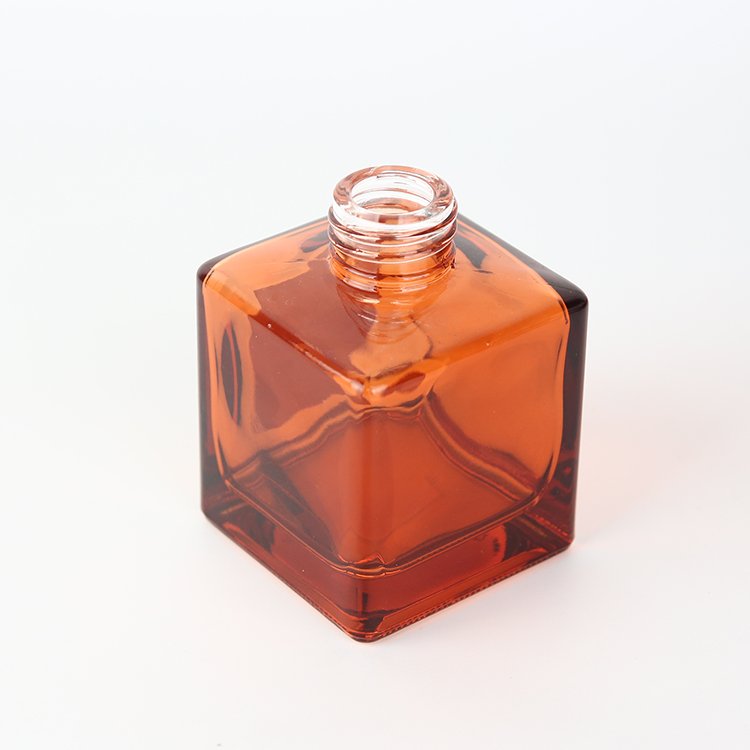 Custom Fragrance Glass Perfume Bottles Bouteille En Verre China Manufacturer 500ml Reed Diffuser Glass Bottles With Box
