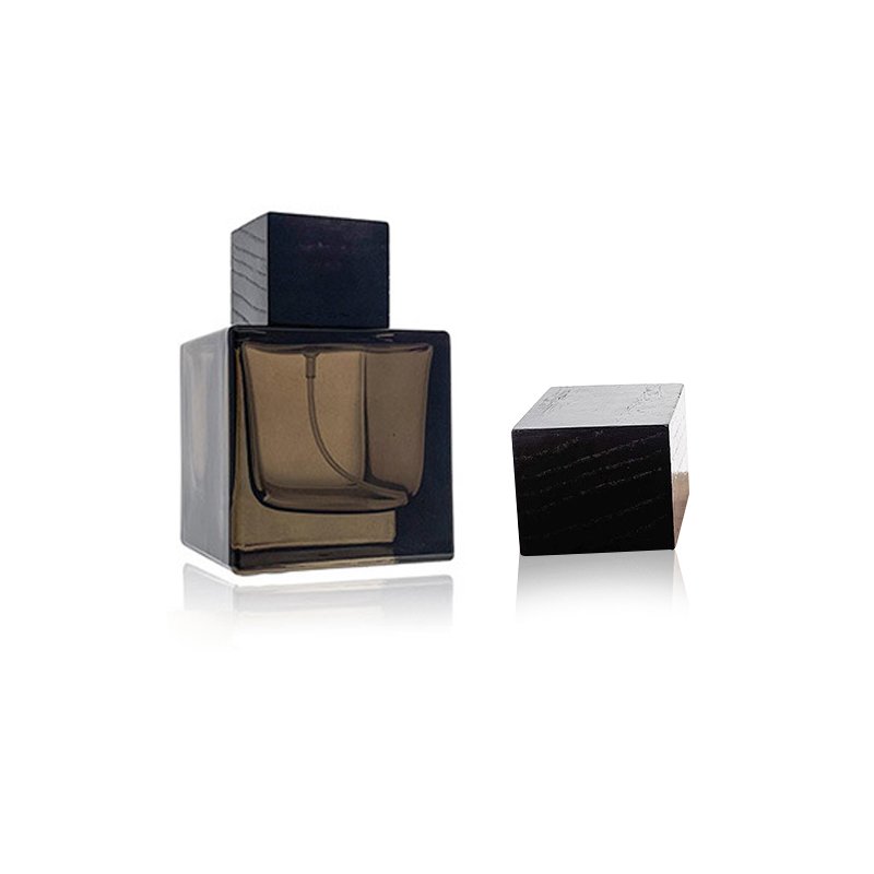Wholesale Colored 50ml 100ml glass bottle empty square refillable perfume glass crystal spray perfume bottle packaging with lid