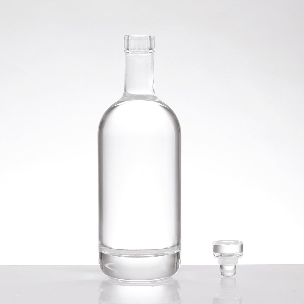 Customized Glass Bottle 500ml 750ml Rum Whisky Vodka Gin Tequila Spirits With Cork