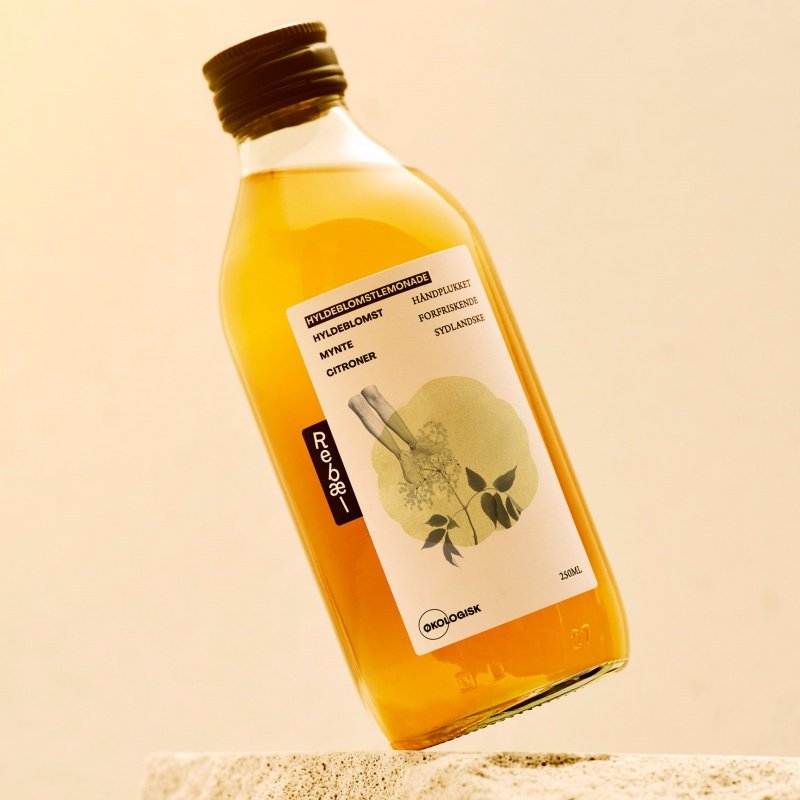 Recyclable custom empty juice glass bottles 200 ml with aluminum lid boston glass bottle for juice and beverage