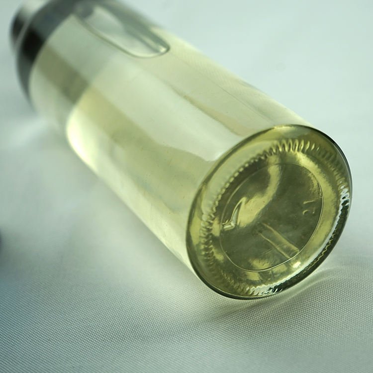 Wholesale competitive price clear 300ml 500ml glass water bottle juice bottle with metal lid