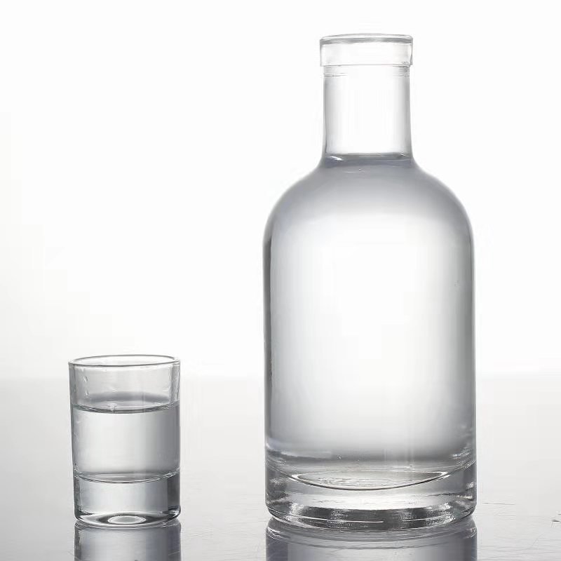 750ml 700ml custom extra flint glass bottle with stopper/screw cap for whisky liquor bouteille en verre
