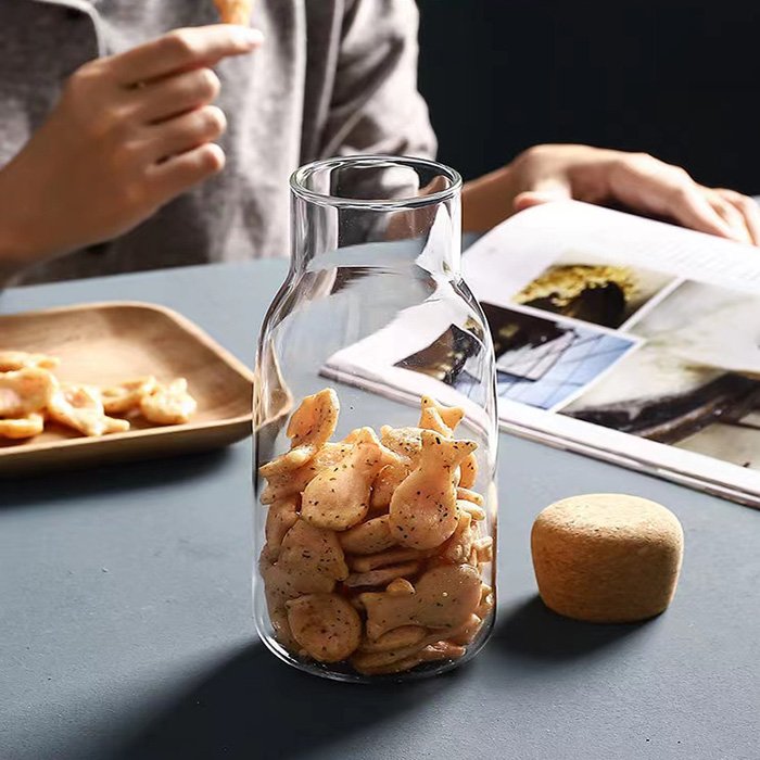 High Quality 150ml 300ml 600ml 800ml Transparent Glass Food Storage Bottle With Cork Lid