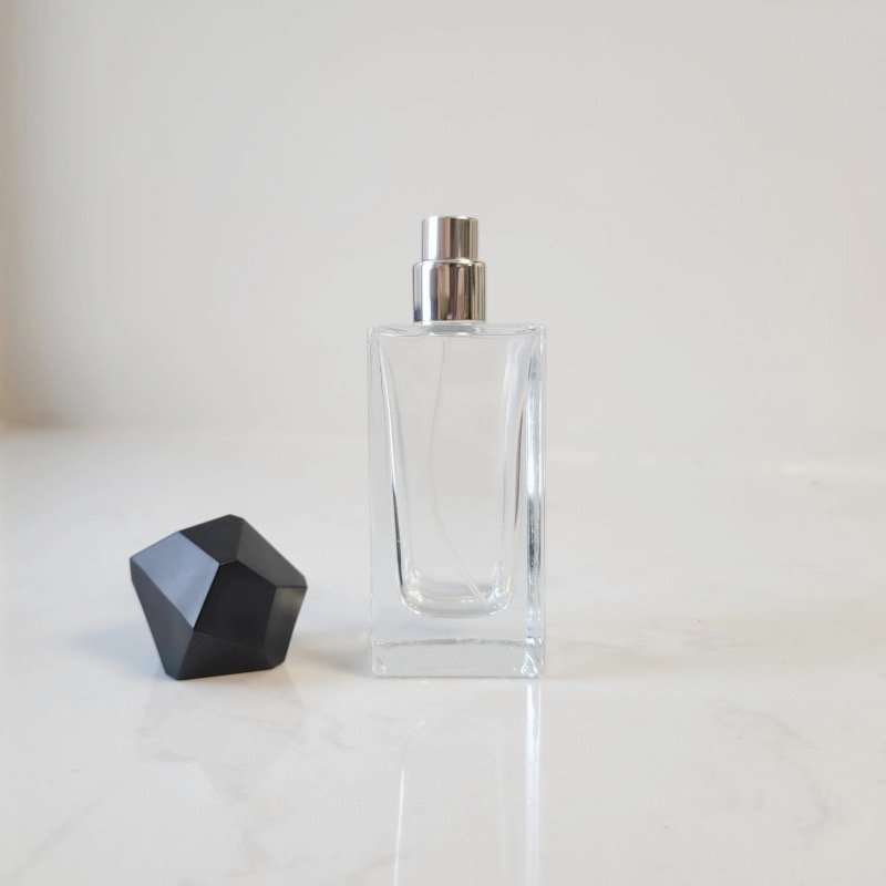 stock 30ml 50ml empty luxury square design perfume glass bottle with polygon cap