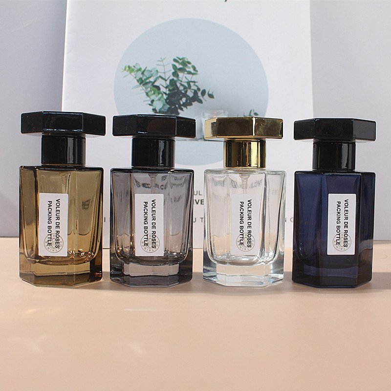 2024 New Products Wholesale Empty Glass Bottles 50ml Luxury Travel Size Perfume Spray Bottle for Sale