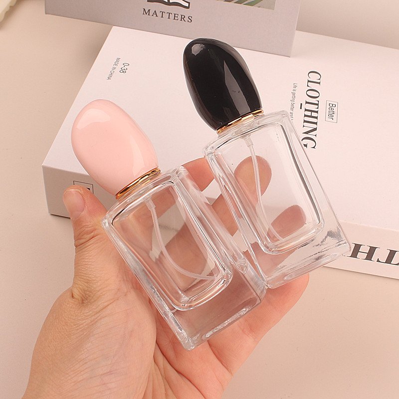 Wholesale Luxury Clear Square 50ml Black Cap Perfume Bottles Spray Glass Empty Perfume Atomiser Refillable Bottle