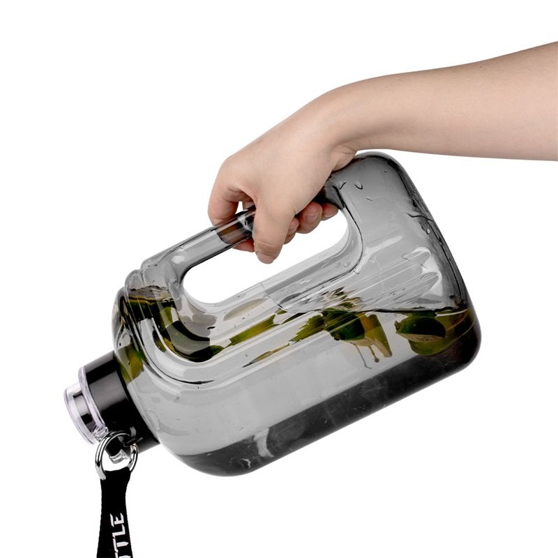 High quality 1.5L/2.5L BPA Free Non-Toxic Tritan large sport bottle eco-friendly Large acrylic portable bottle