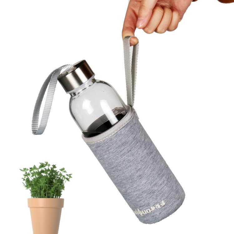 550ml CLASSIC Beverage Adults Fast Delivery Glass Water Bottle High Borosilicate with Sleeve and Stainless Steel Factory Custom