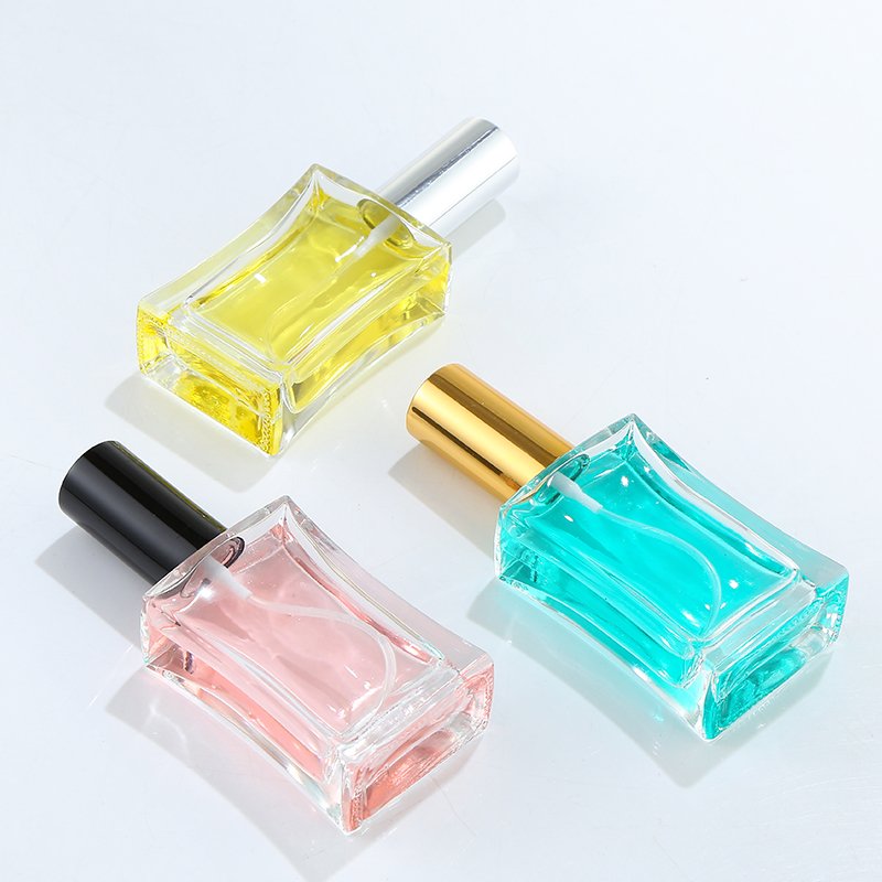 Most Popular Glass Bottle Manufacturer Wholesale Empty Square Luxury Perfume Bottle