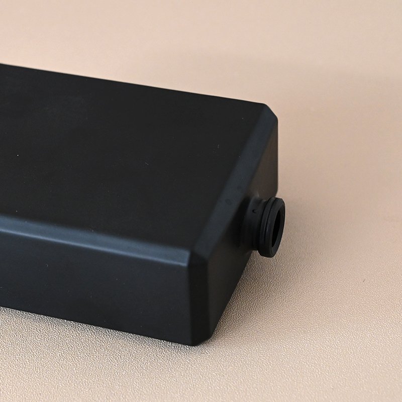 Luxury Perfume Bottle With Paper Box Packaging Matte Black Lid Parfum Spray Bottle