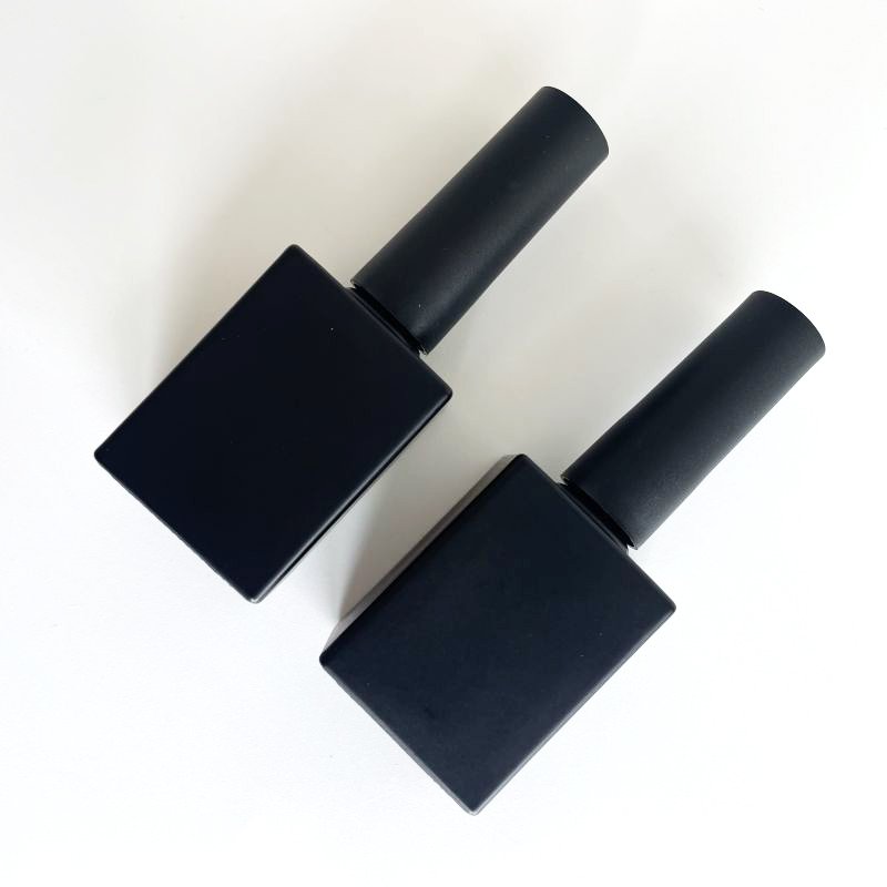 Wholesale square empty nail polish glass bottle with brush luxury matte bulk gel uv nail polish bottle supplier