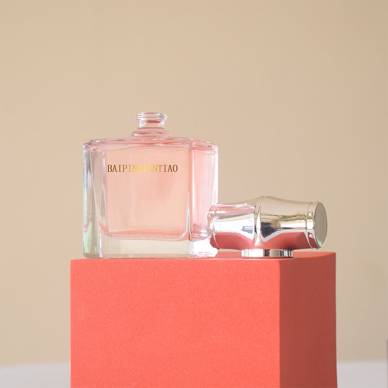 OEM 50 ml custom luxury women square shape transparent 30ml 50ml glass perfume bottle for gift