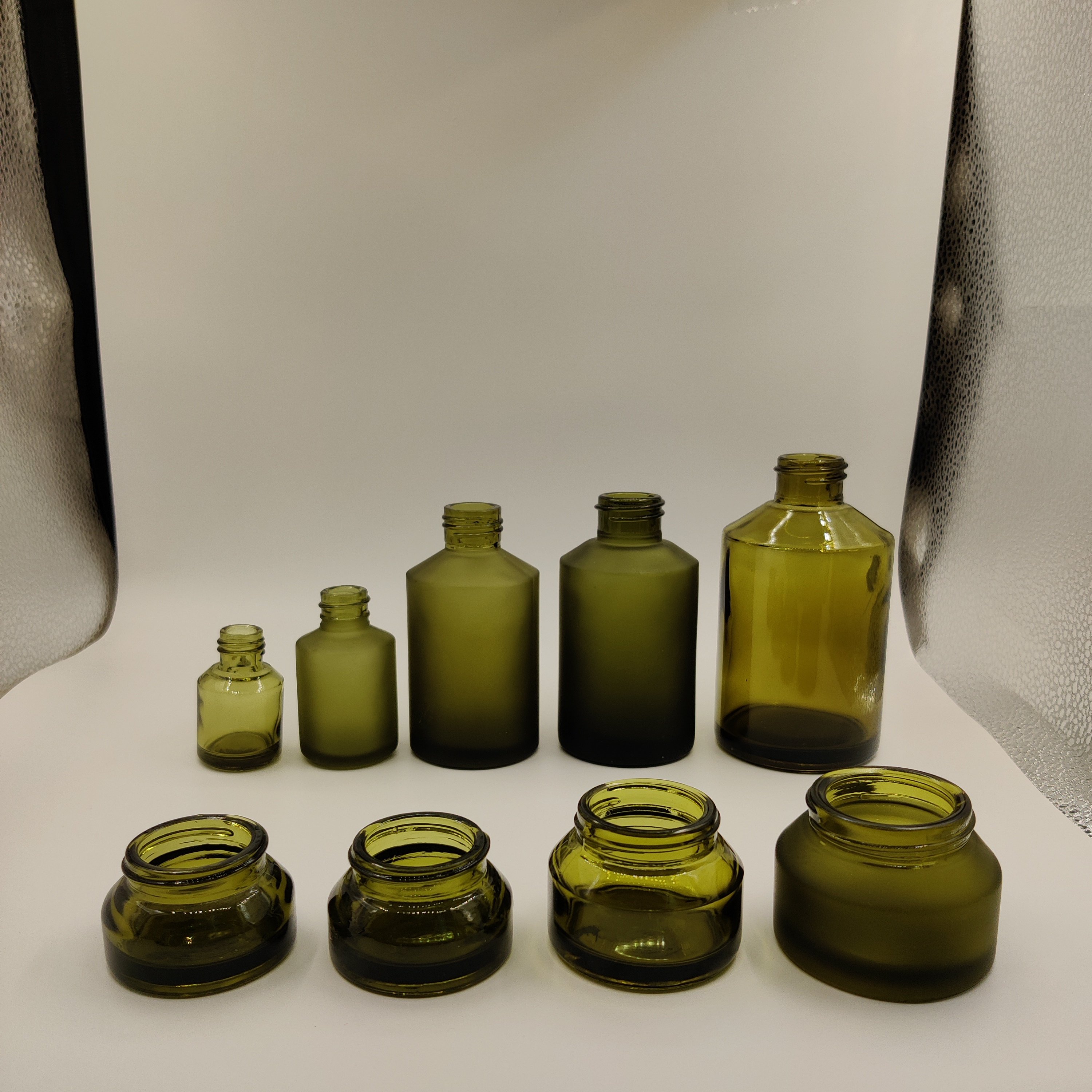 Popular Design Care set Glass Bottle Set Skin Care Sun green Packaging Bottles