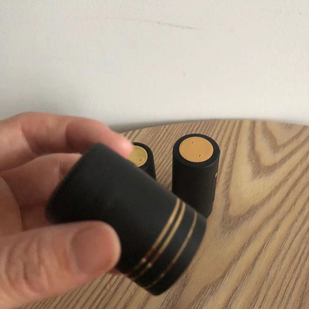 Colorful PVC Tear Tape for Wine Bottle Heat Shrink Film Cap Sealing Cover for Glass Bottles